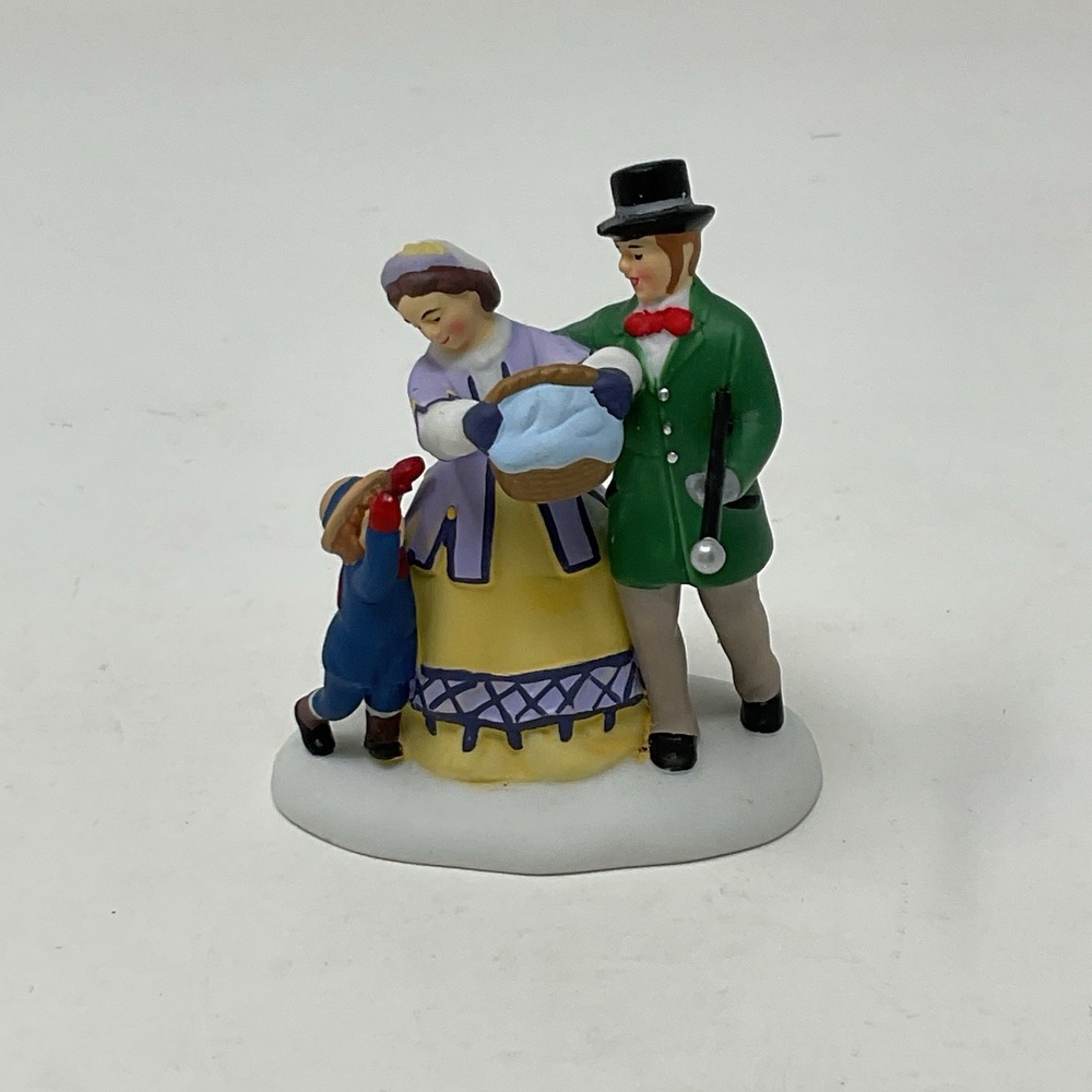 Dept 56 Dickens Village Heritage Off To The Festivities 4036515 Christmas